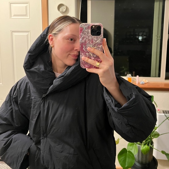 FREE PEOPLE CLOUD PUFFER - Picture 1 of 6